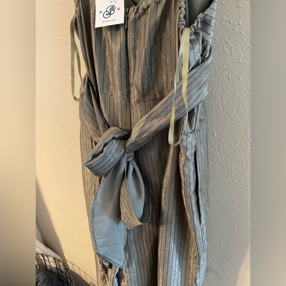 Saints + Secrets jumpsuit NWT - Picture 2 of 11